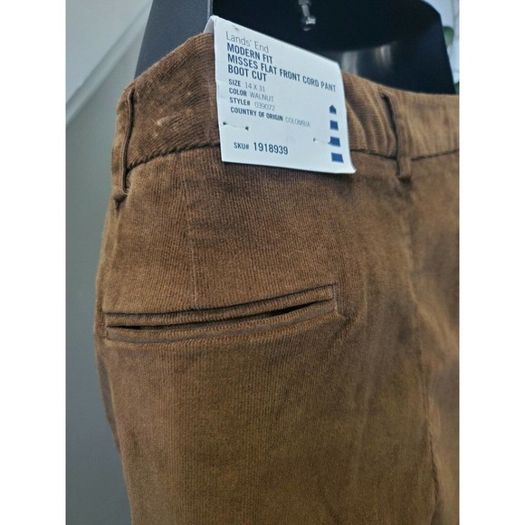 Land's End Women's Brown Cotton & Rayon Modern Fit Boot Cut Casual Pants - Picture 3 of 13